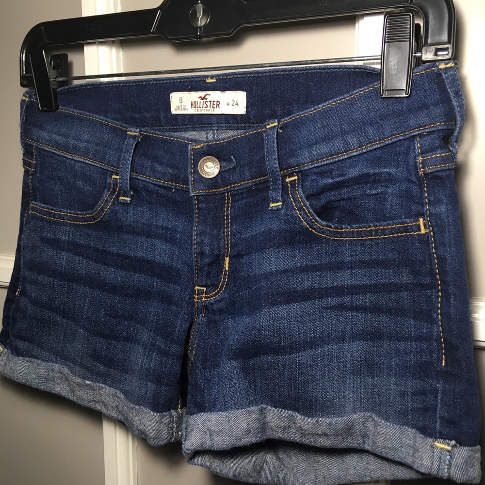 HOLLISTER JEAN SHORT - Picture 2 of 7